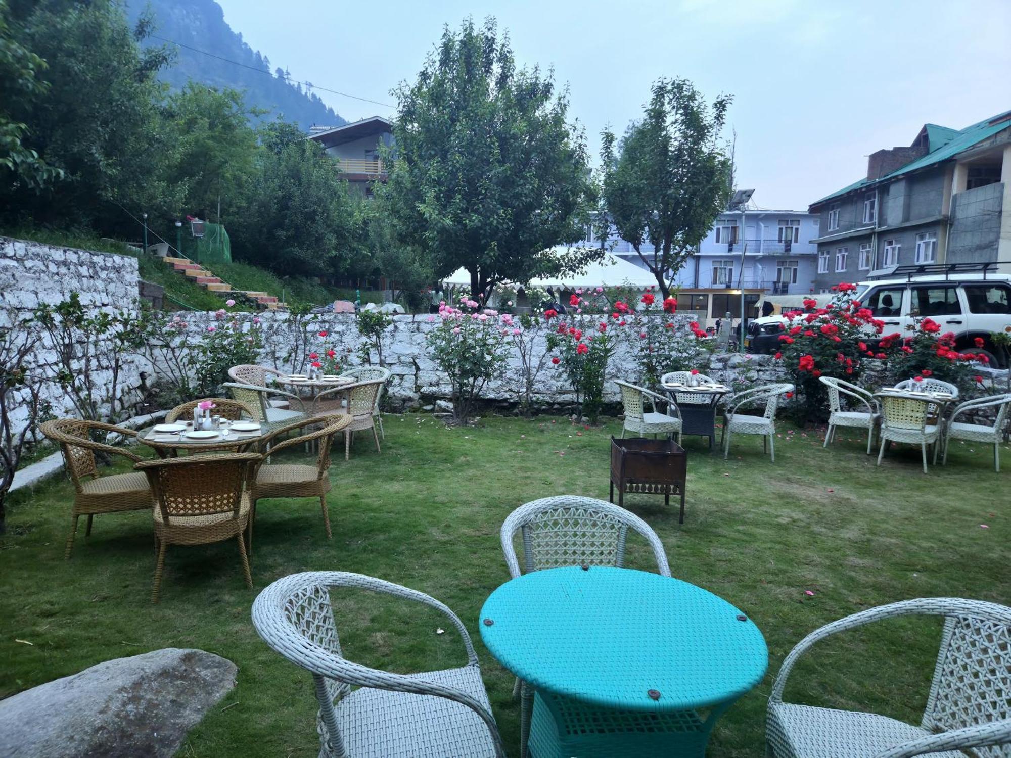 Hill River Resort By West Western Manali  Ngoại thất bức ảnh