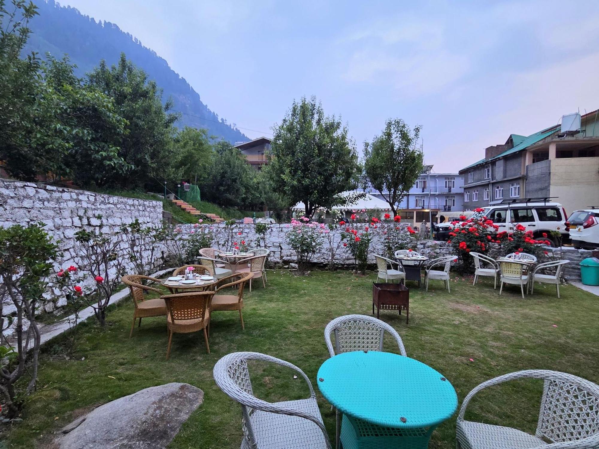 Hill River Resort By West Western Manali  Ngoại thất bức ảnh