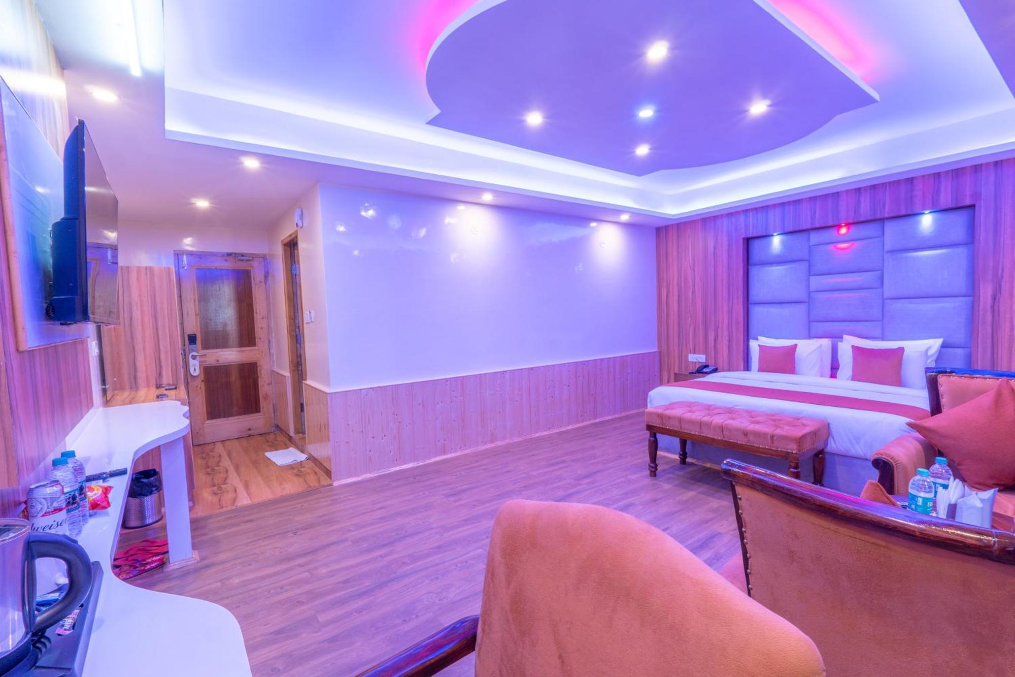 Hill River Resort By West Western Manali  Ngoại thất bức ảnh