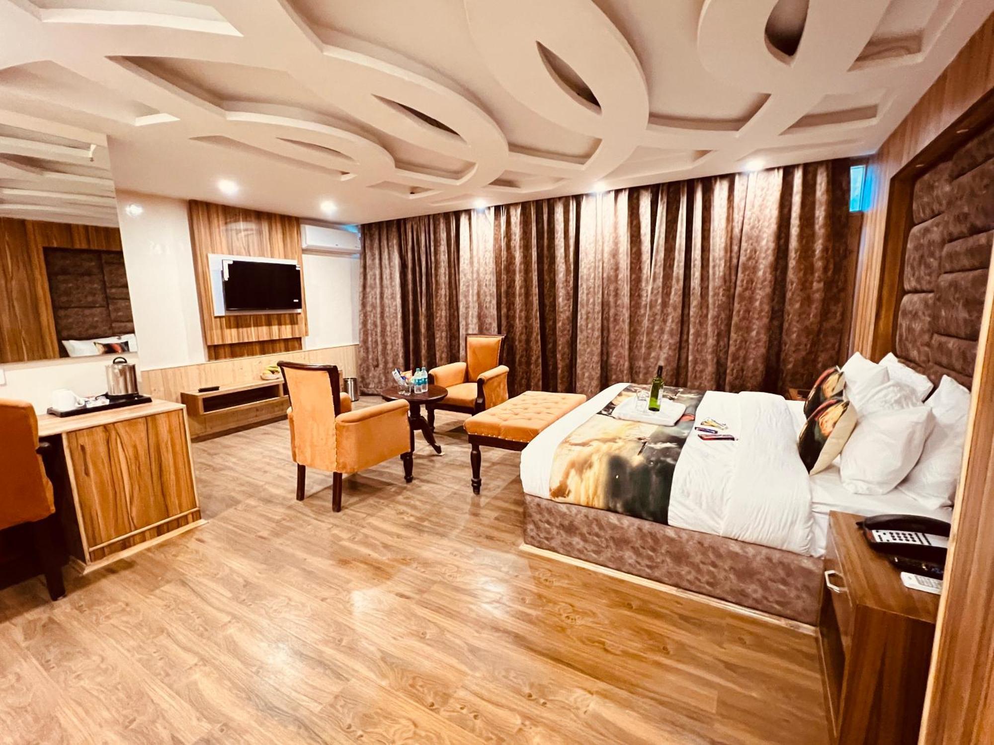 Hill River Resort By West Western Manali  Ngoại thất bức ảnh