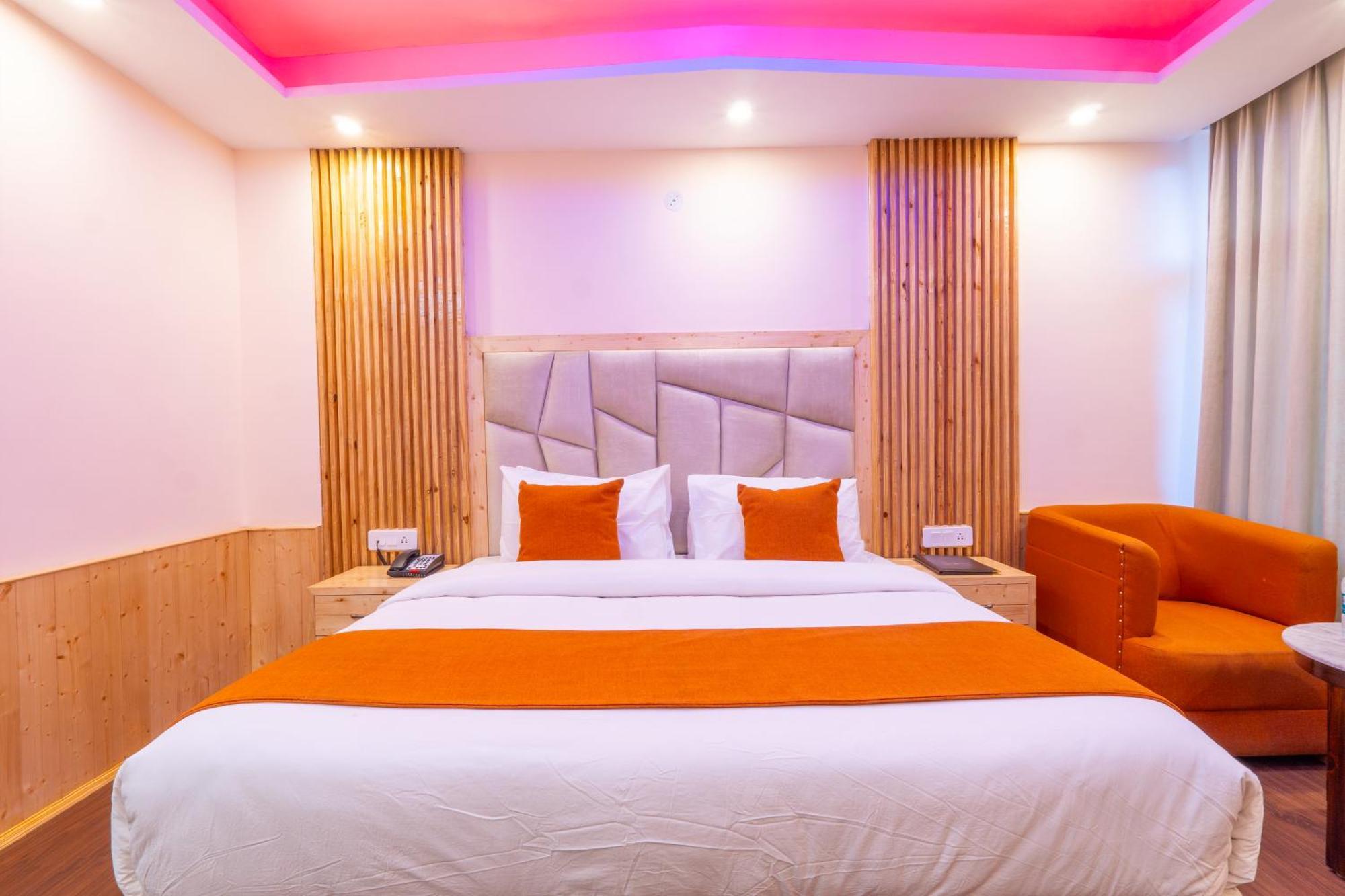 Hill River Resort By West Western Manali  Ngoại thất bức ảnh