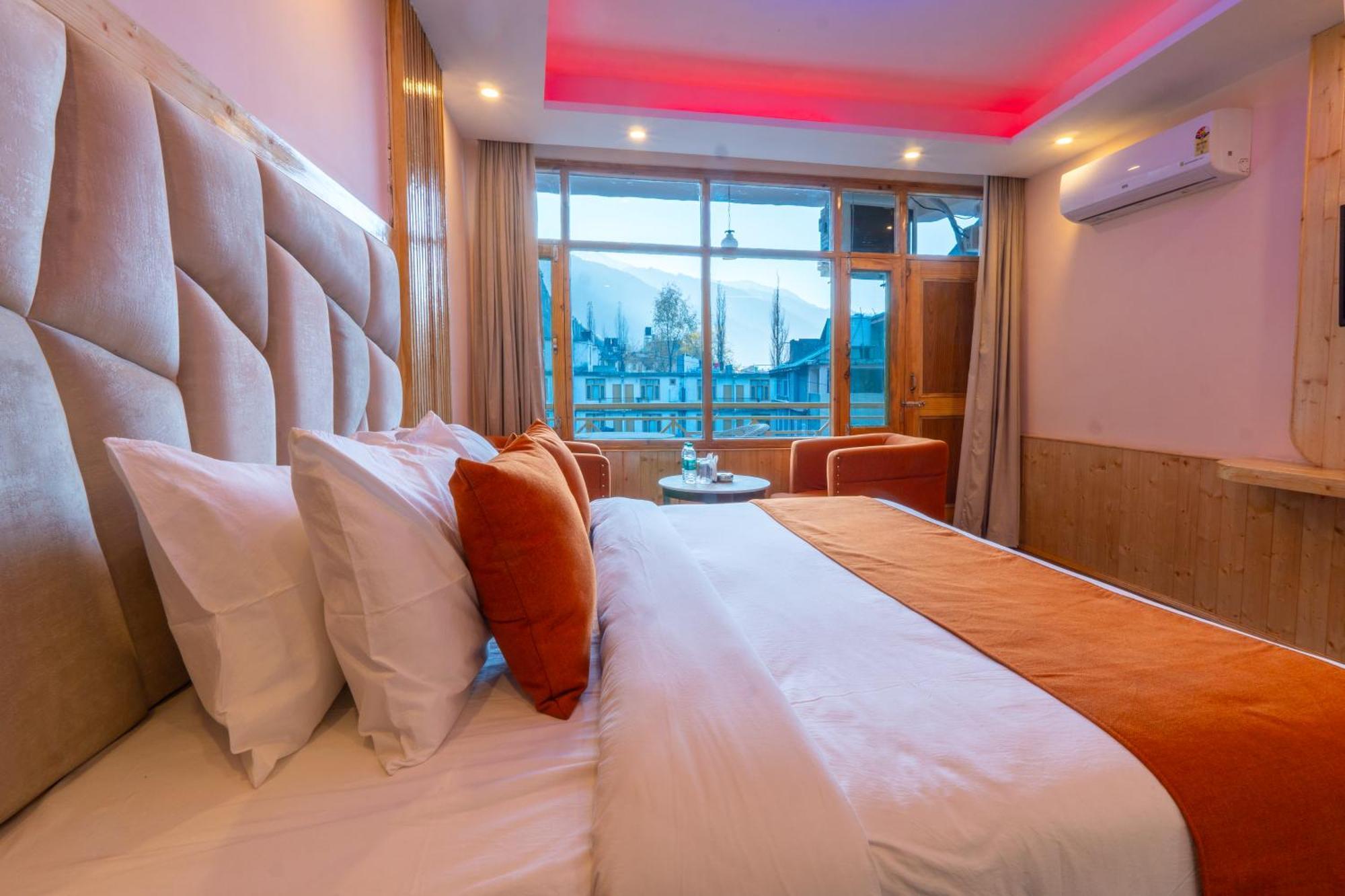 Hill River Resort By West Western Manali  Ngoại thất bức ảnh